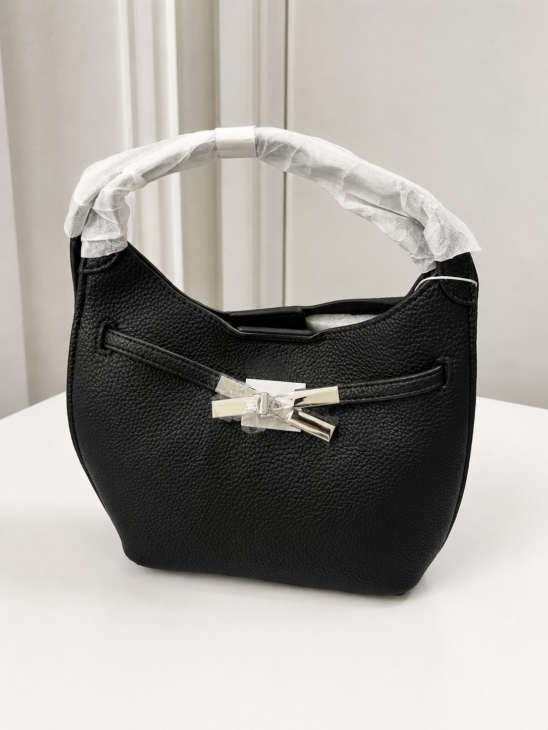 Black Textured Shoulder Handbag with Detachable Strap